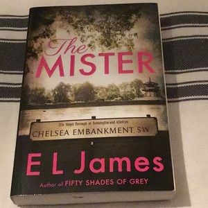 EROTIC ROMANCE E. L. JAMES BOOK